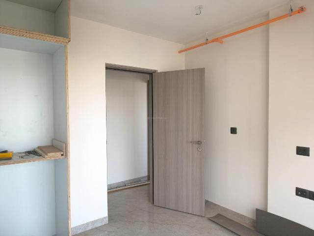2 BHK Apartment in Bandra East for rent Mumbai. The reference number is 19914131