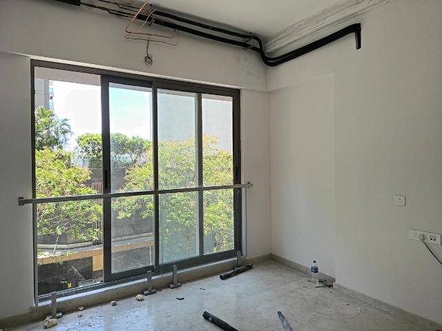 2 BHK Apartment in Bandra East for rent Mumbai. The reference number is 19911718