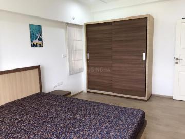 2 BHK Apartment in Bandra East for rent Mumbai. The reference number is 20322283