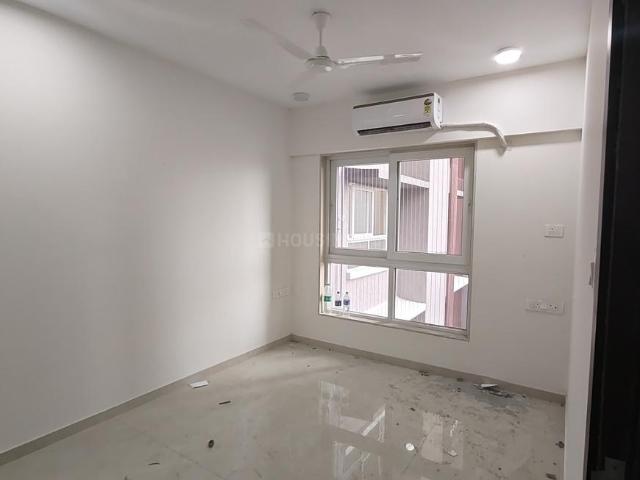 2 BHK Apartment in Bandra East for rent Mumbai. The reference number is 20517359