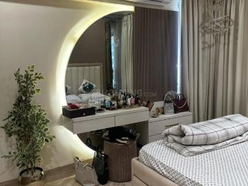 2 BHK Apartment in Bandra East for rent Mumbai. The reference number is 20564837
