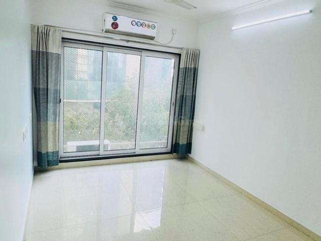 2 BHK Apartment in Bandra East for rent Mumbai. The reference number is 20616465