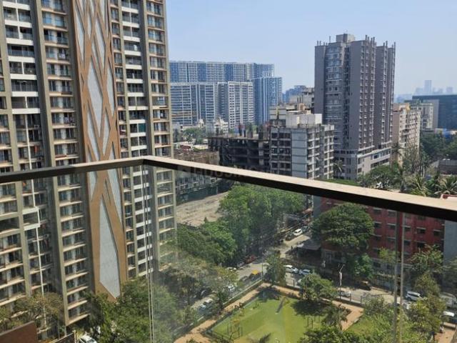 2 BHK Apartment in Bandra East for rent Mumbai. The reference number is 20880130