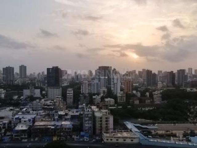 2 BHK Apartment in Bandra East for rent Mumbai. The reference number is 20974084