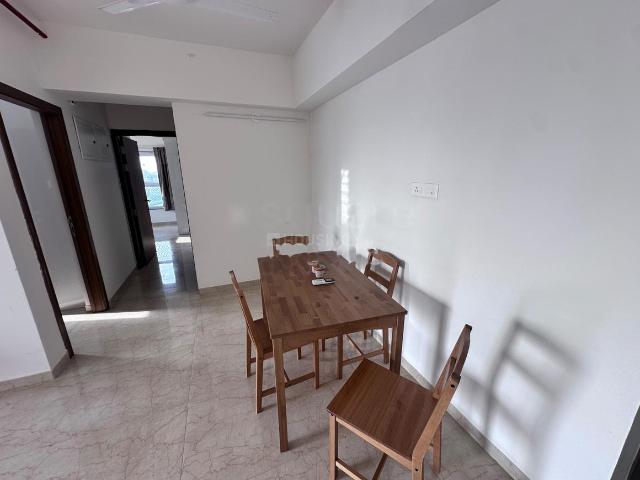 2 BHK Apartment in Bandra East for rent Mumbai. The reference number is 21029638