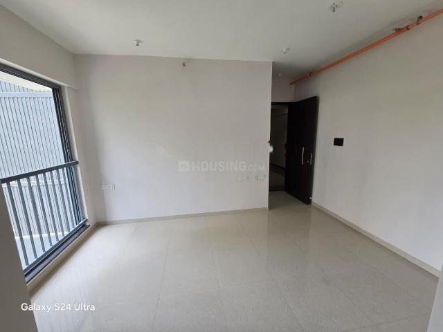 2 BHK Apartment in Bandra East for rent Mumbai. The reference number is 21034264