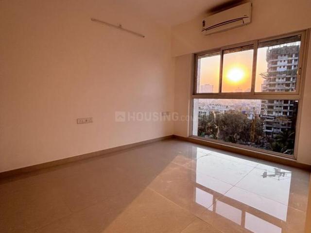 2 BHK Apartment in Bandra East for rent Mumbai. The reference number is 21266473
