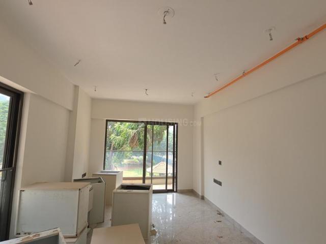 2 BHK Apartment in Bandra East for rent Mumbai. The reference number is 21328604