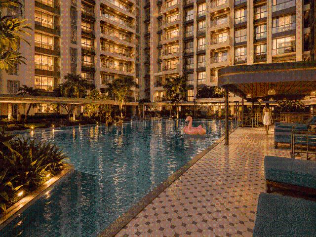2 BHK Apartment in Bandra East for resale Mumbai. The reference number is 20464044