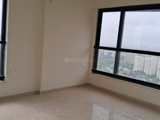 2 BHK Apartment in Bandra East for resale Mumbai. The reference number is 20711499