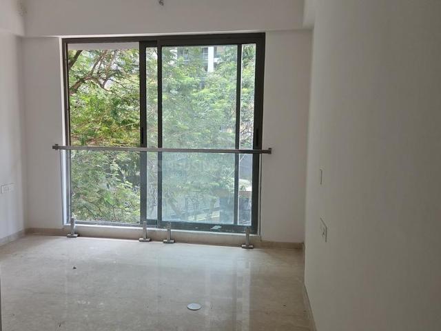 2 BHK Apartment in Bandra East for resale Mumbai. The reference number is 20276367