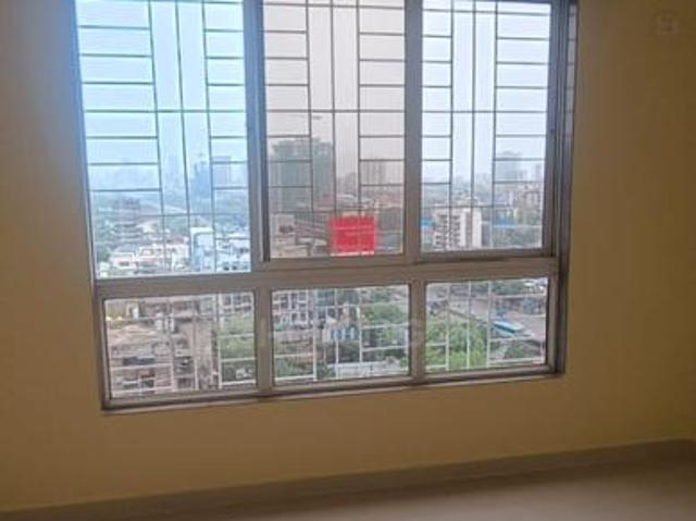 2 BHK Apartment in Bandra East for resale Mumbai. The reference number is 21159855
