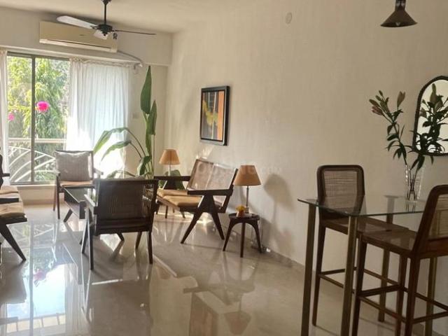 2 BHK Apartment in Bandra West for rent Mumbai. The reference number is 16118271