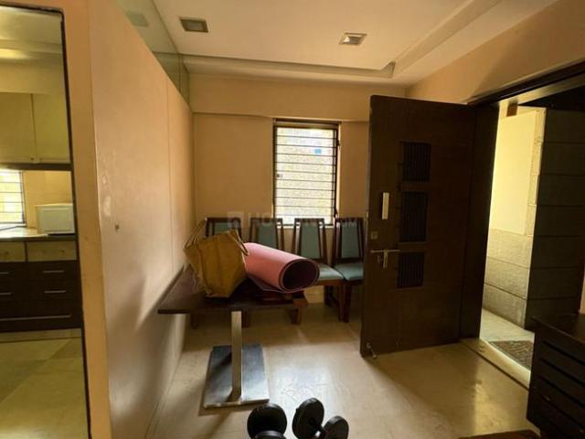 2 BHK Apartment in Bandra West for rent Mumbai. The reference number is 19321111