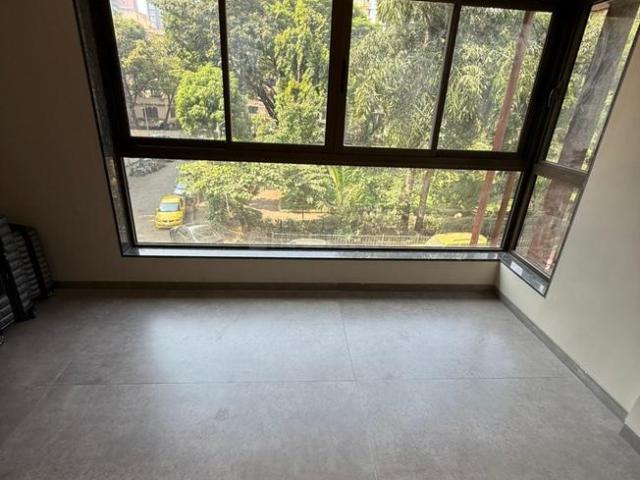 2 BHK Apartment in Bandra West for rent Mumbai. The reference number is 19337376