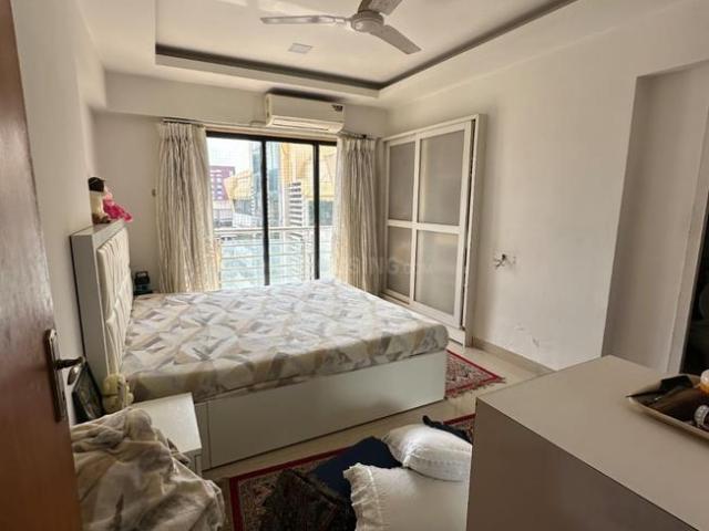 2 BHK Apartment in Bandra West for rent Mumbai. The reference number is 19915834