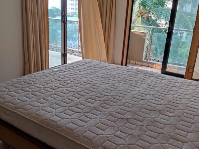 2 BHK Apartment in Bandra West for rent Mumbai. The reference number is 10603241