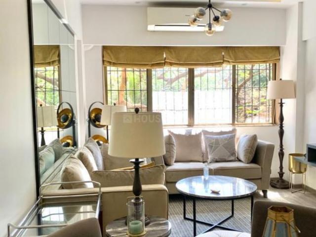 2 BHK Apartment in Bandra West for rent Mumbai. The reference number is 13082252