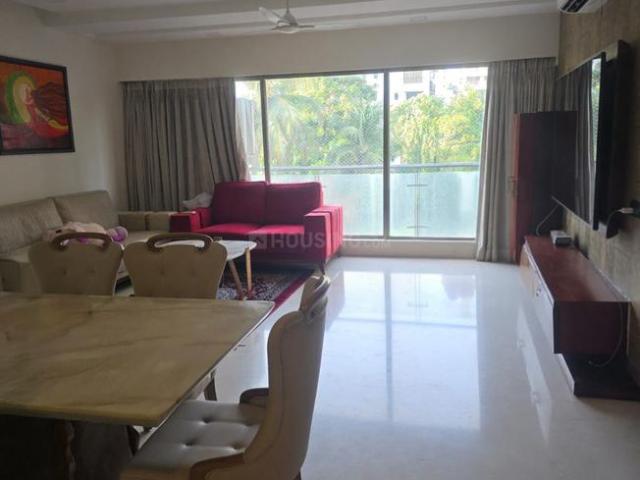 2 BHK Apartment in Bandra West for rent Mumbai. The reference number is 20398778
