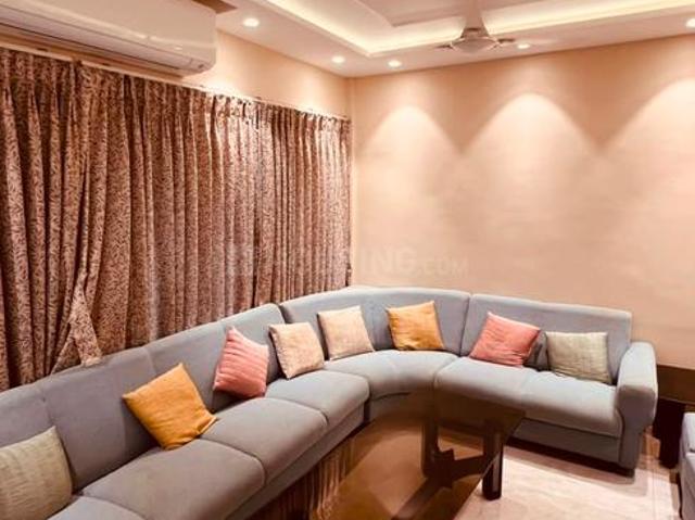 2 BHK Apartment in Bandra West for rent Mumbai. The reference number is 20893200