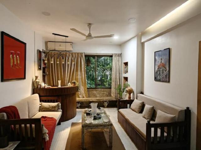 2 BHK Apartment in Bandra West for rent Mumbai. The reference number is 20906728