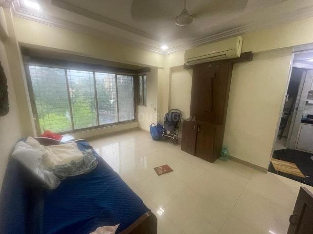 2 BHK Apartment in Bandra West for rent Mumbai. The reference number is 21002057