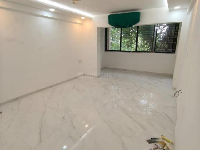2 BHK Apartment in Bandra West for rent Mumbai. The reference number is 21012211