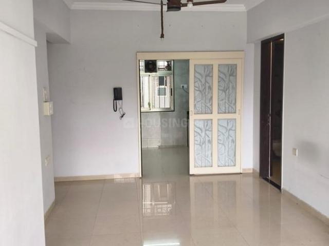2 BHK Apartment in Bandra West for rent Mumbai. The reference number is 21024037