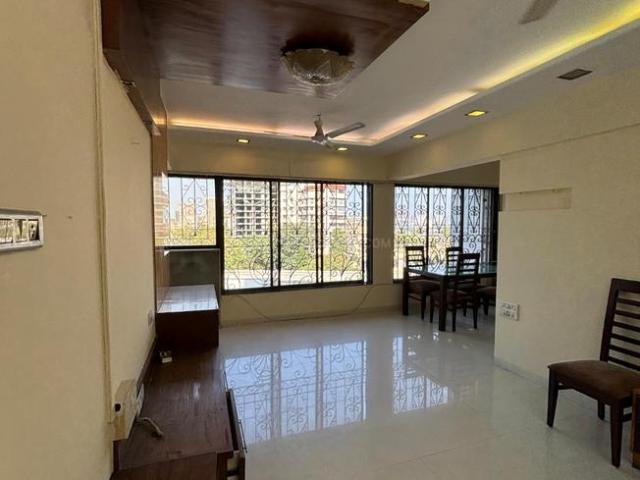 2 BHK Apartment in Bandra West for rent Mumbai. The reference number is 21045258