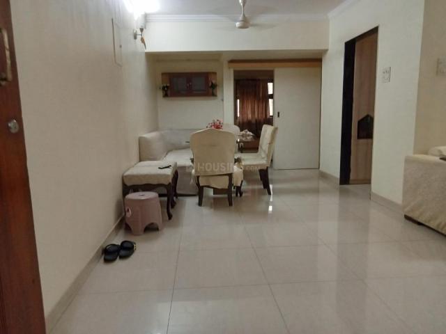 2 BHK Apartment in Bandra West for rent Mumbai. The reference number is 21057333