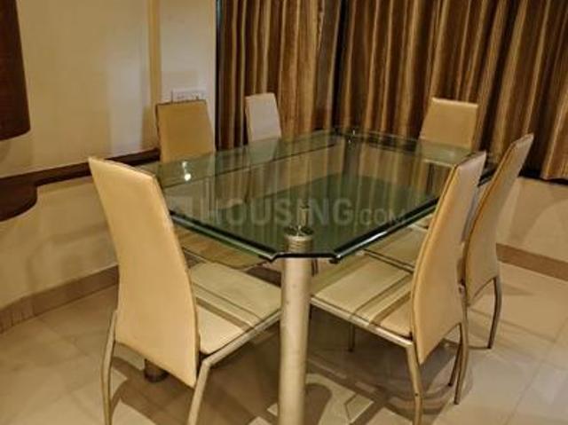 2 BHK Apartment in Bandra West for rent Mumbai. The reference number is 21053835