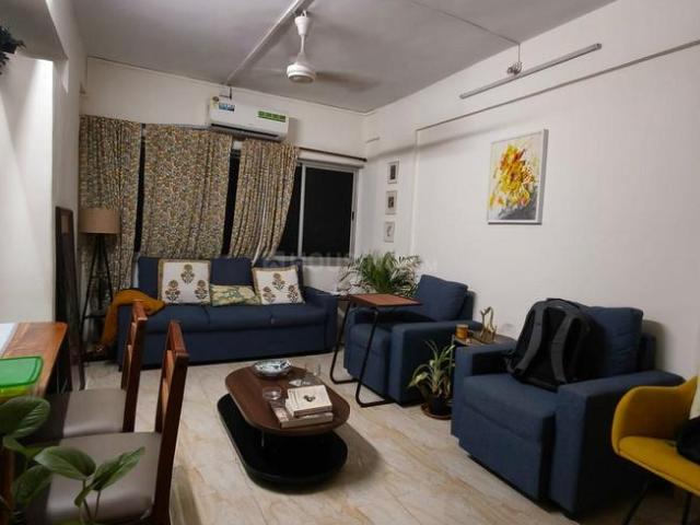 2 BHK Apartment in Bandra West for rent Mumbai. The reference number is 21345305