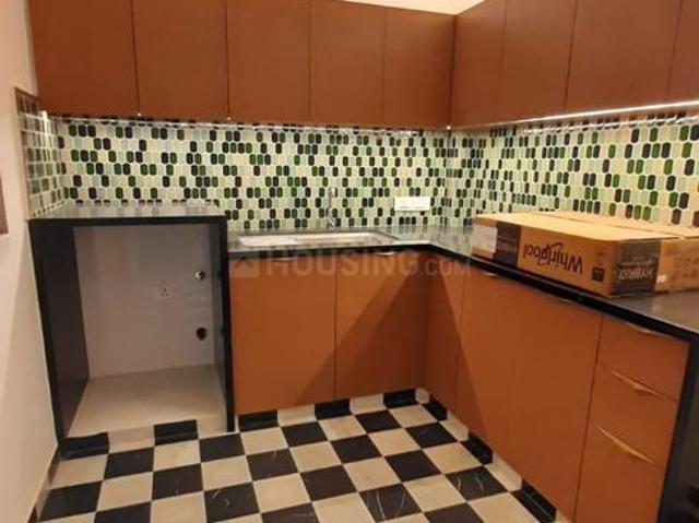 2 BHK Apartment in Bandra West for resale Mumbai. The reference number is 18554954