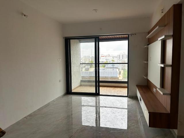 2 BHK Apartment in Baner for rent Pune. The reference number is 21047004