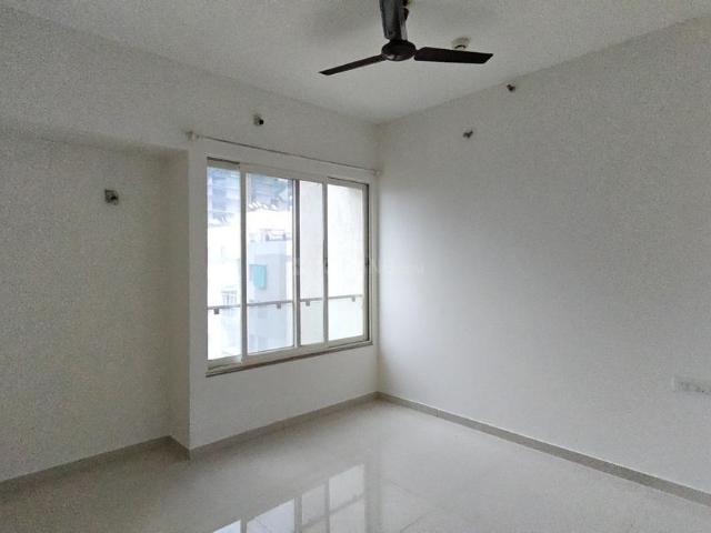 2 BHK Apartment in Baner for rent Pune. The reference number is 21056106