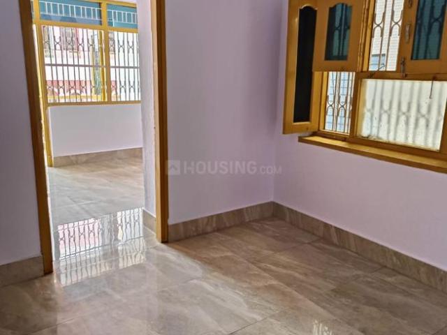 2 BHK Apartment in Bankman Colony for rent Patna. The reference number is 12302207