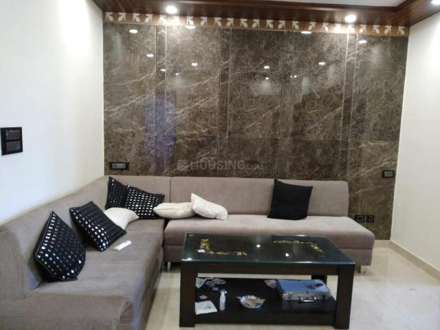 2 BHK Apartment in Bani Park for rent Jaipur. The reference number is 21385726