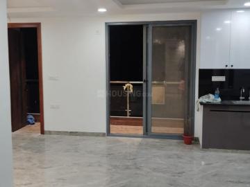 2 BHK Apartment in Banjara Hills for rent Hyderabad. The reference number is 19111882