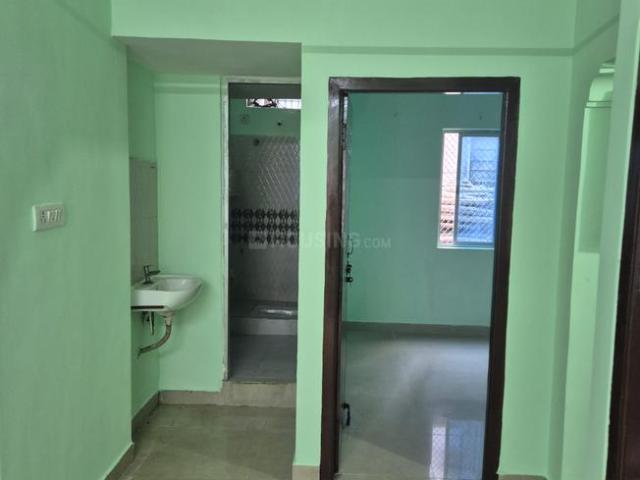 2 BHK Apartment in Banjara Hills for rent Hyderabad. The reference number is 21285787