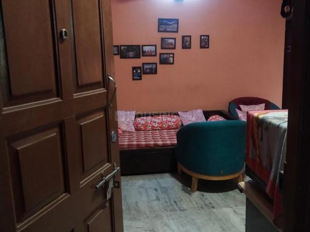 2 BHK Apartment in Bansdroni for rent Kolkata. The reference number is 20952183