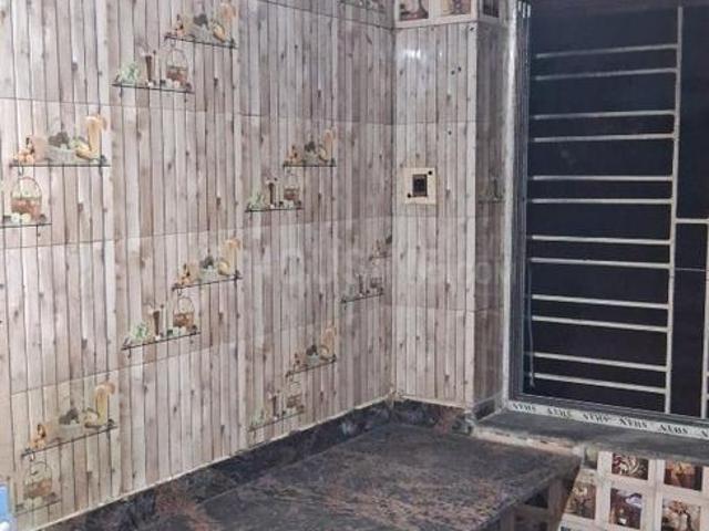 2 BHK Apartment in Bansdroni for resale Kolkata. The reference number is 18561158