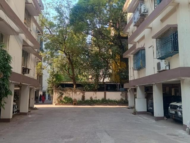 2 BHK Apartment in Bansdroni for resale Kolkata. The reference number is 20216514