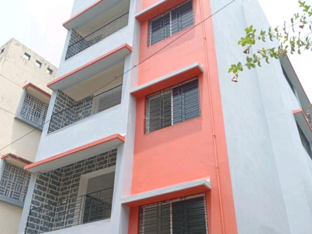 2 BHK Apartment in Bansdroni for resale Kolkata. The reference number is 20328745