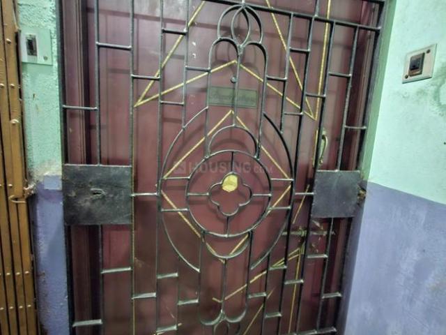 2 BHK Apartment in Bansdroni for resale Kolkata. The reference number is 20543577