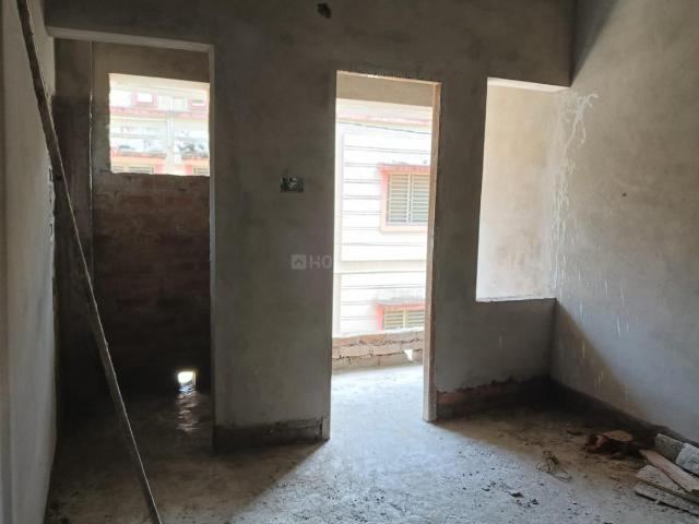 2 BHK Apartment in Bansdroni for resale Kolkata. The reference number is 20954391