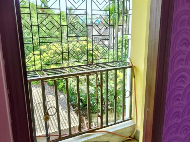 2 BHK Apartment in Bansdroni for resale Kolkata. The reference number is 21315849