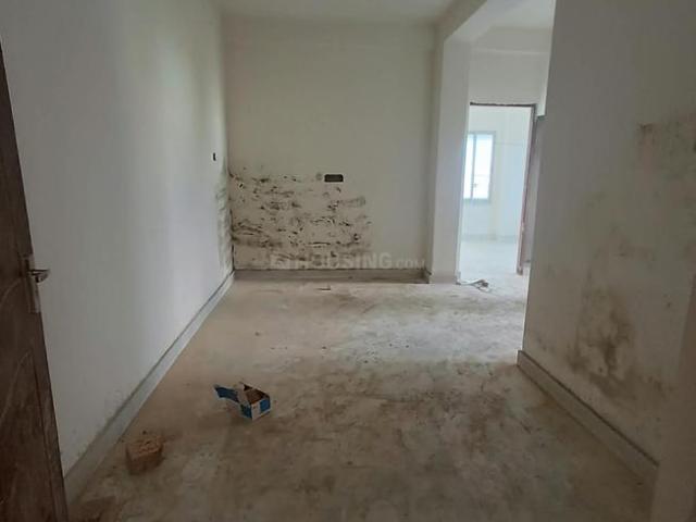 2 BHK Apartment in Baranagar for resale Kolkata. The reference number is 21003076