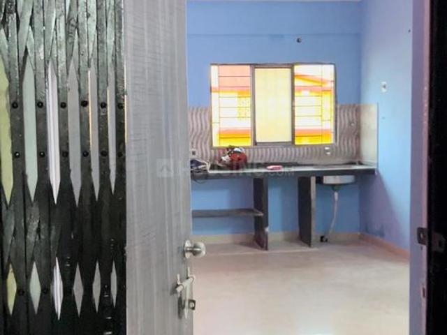 2 BHK Apartment in Barasat for rent Kolkata. The reference number is 21013545