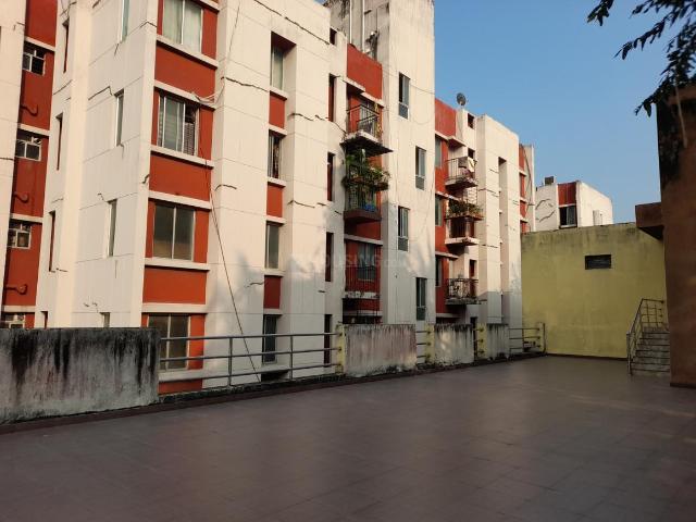 2 BHK Apartment in Barasat for resale Kolkata. The reference number is 18725656