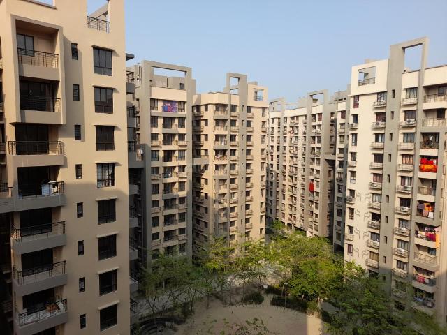 2 BHK Apartment in Barasat for resale Kolkata. The reference number is 19738859